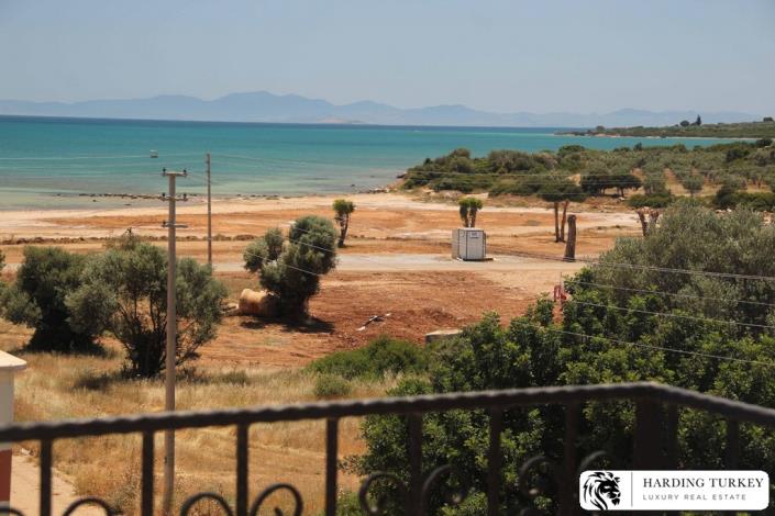 Image No.31-5 Bed Semi-Detached for sale