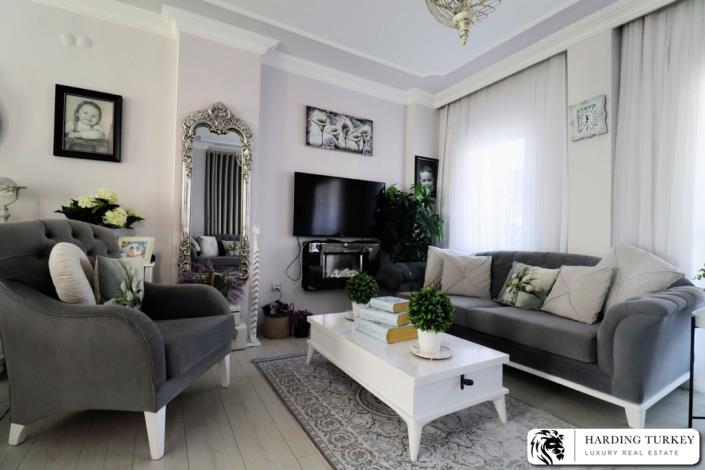 Image No.50-4 Bed Semi-Detached for sale