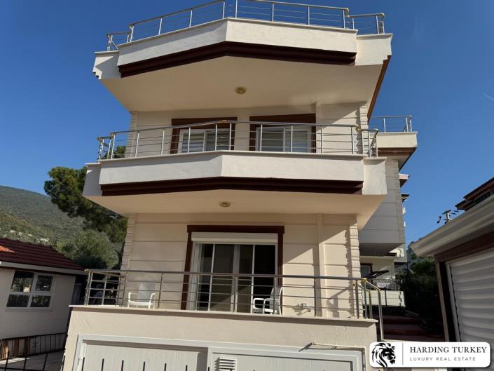 Image No.28-3 Bed Villa / Detached for sale