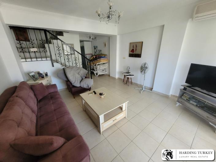 Image No.18-3 Bed Semi-Detached for sale