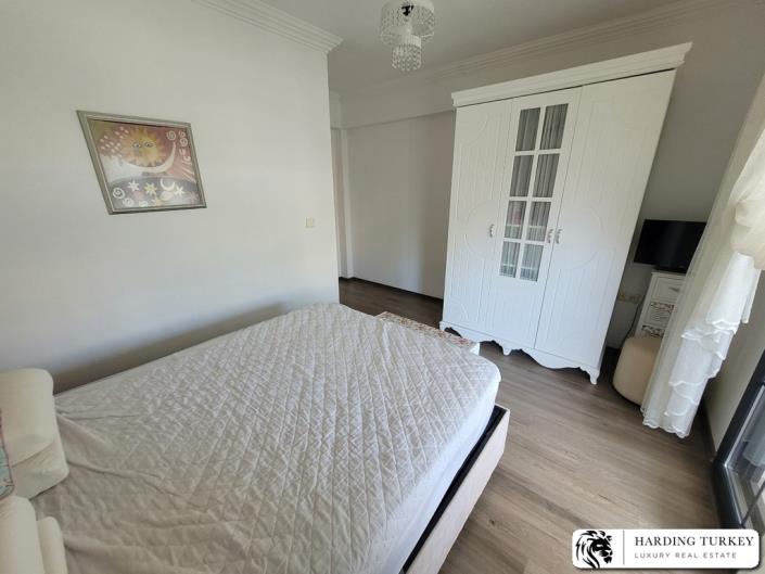 Image No.27-3 Bed Semi-Detached for sale