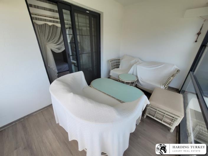 Image No.30-3 Bed Semi-Detached for sale