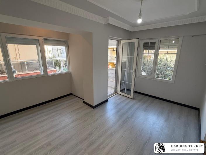 Image No.18-2 Bed Apartment for sale