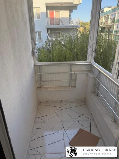 Image No.25-2 Bed Apartment for sale