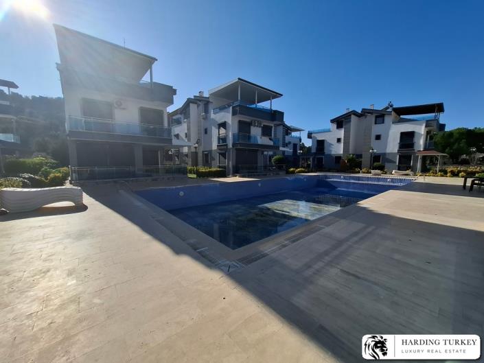 Image No.9-Jumelé de 3 chambres à vendre à Altinkum