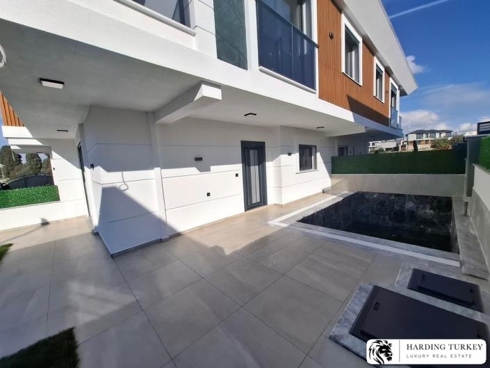 Image No.5-Jumelé de 3 chambres à vendre à Altinkum