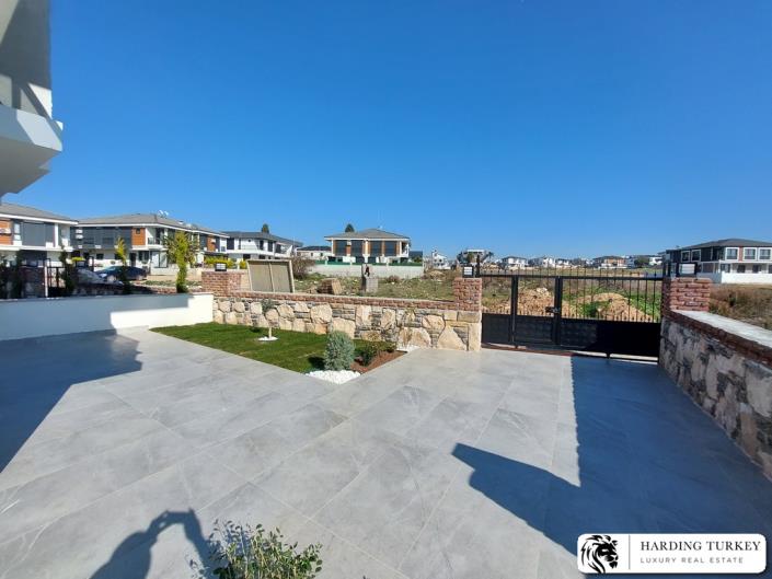 Image No.14-Jumelé de 3 chambres à vendre à Altinkum