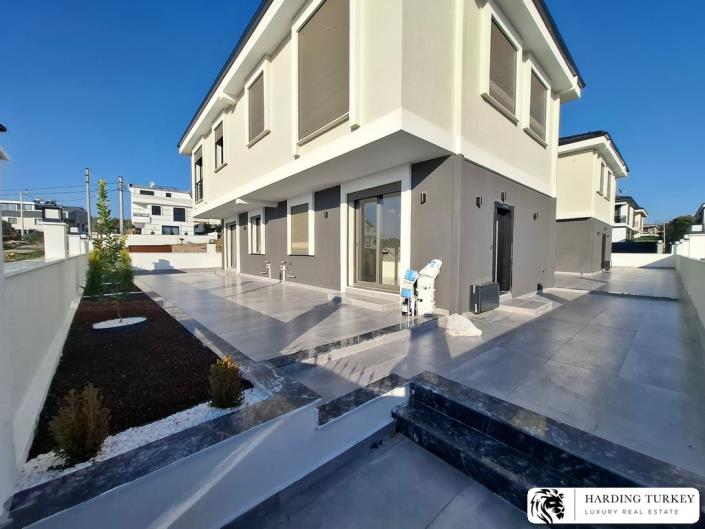 Image No.5-Jumelé de 3 chambres à vendre à Altinkum