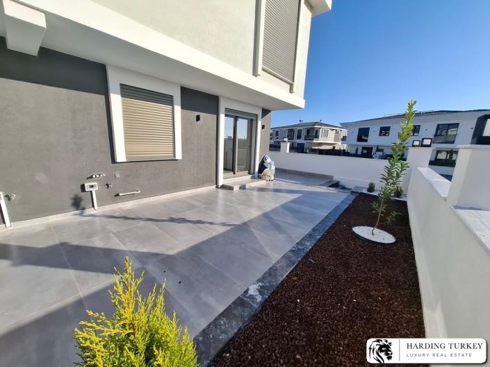 Image No.8-Jumelé de 3 chambres à vendre à Altinkum