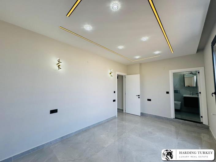 Image No.11-Jumelé de 4 chambres à vendre à Altinkum