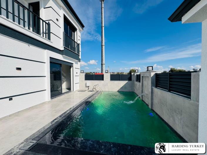 Image No.22-Jumelé de 4 chambres à vendre à Altinkum