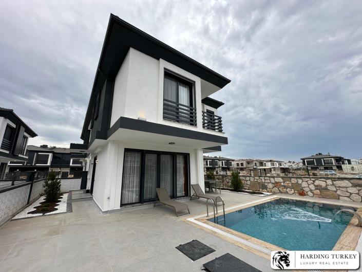 Image No.8-Villa / Détaché de 3 chambres à vendre à Altinkum