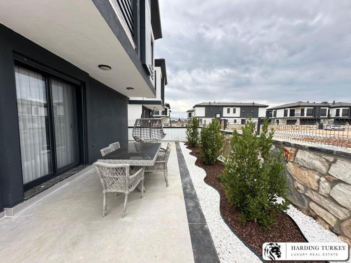 Image No.9-Villa / Détaché de 3 chambres à vendre à Altinkum