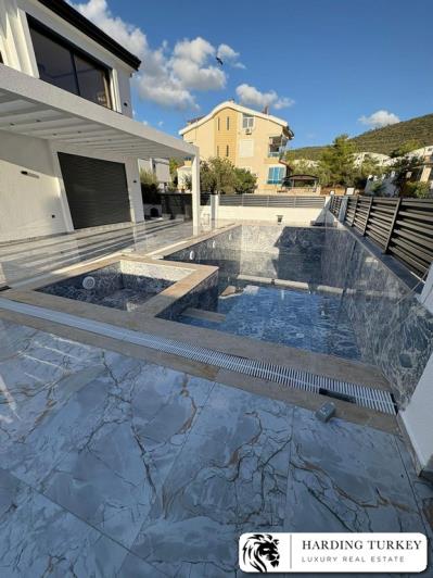 Image No.20-Villa / Détaché de 4 chambres à vendre à Akbuk