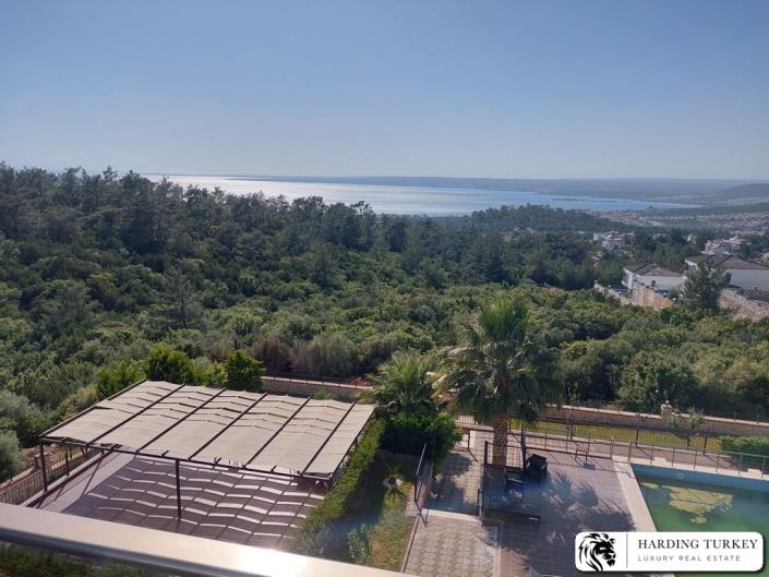 Image No.41-3 Bed Duplex for sale