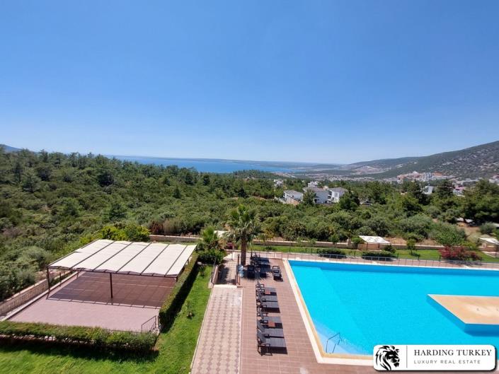 Image No.55-3 Bed Duplex for sale