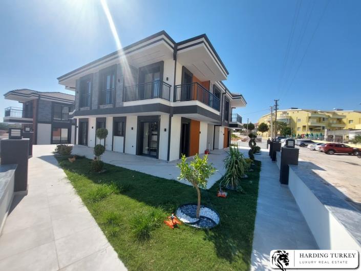 Image No.11-3 Bed Semi-Detached for sale