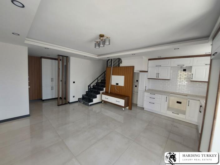 Image No.23-3 Bed Semi-Detached for sale