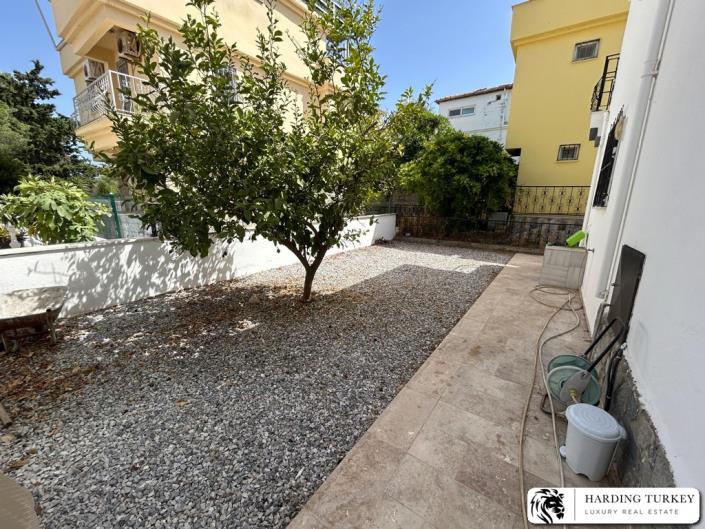 Image No.8-3 Bed Villa / Detached for sale