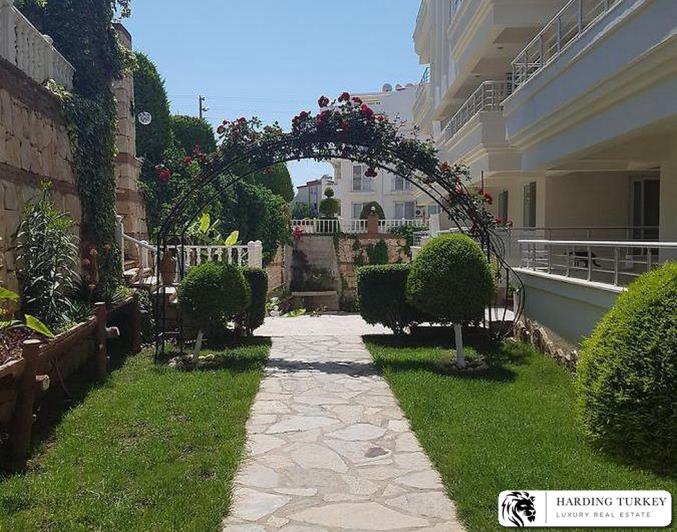 Image No.2-Appartement de 2 chambres à vendre à Altinkum