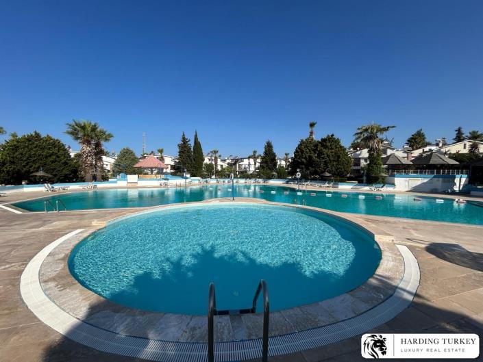 Image No.9-Jumelé de 4 chambres à vendre à Altinkum