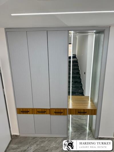 Image No.10-4 Bed Villa / Detached for sale