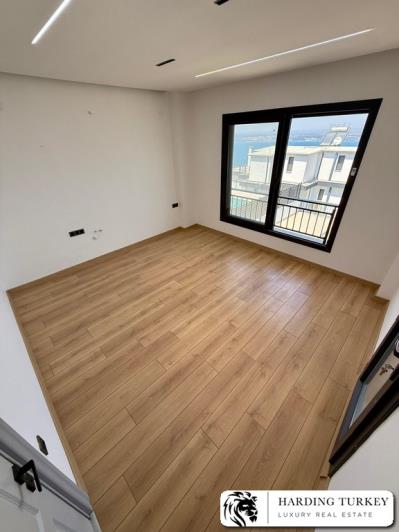 Image No.16-4 Bed Villa / Detached for sale