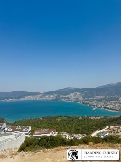 Image No.26-4 Bed Villa / Detached for sale