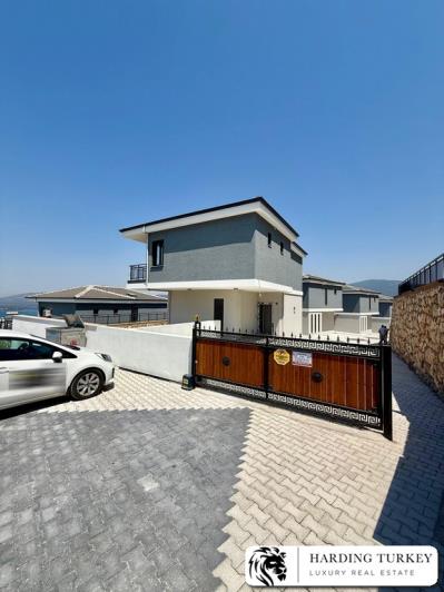 Image No.34-4 Bed Villa / Detached for sale