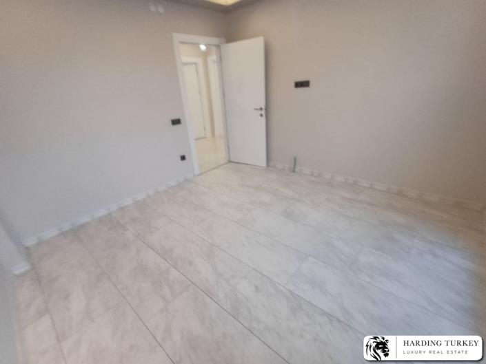 Image No.18-4 Bed Villa / Detached for sale