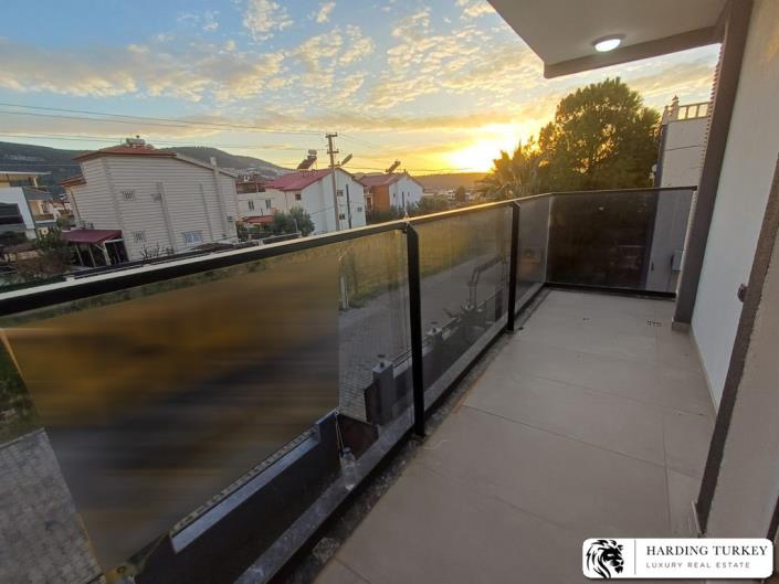 Image No.24-4 Bed Villa / Detached for sale