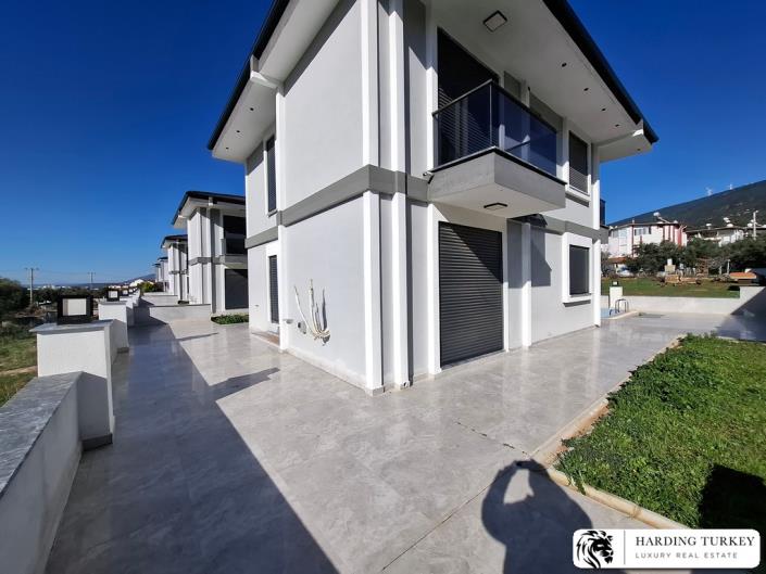 Image No.8-4 Bed Villa / Detached for sale