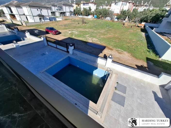 Image No.26-4 Bed Villa / Detached for sale