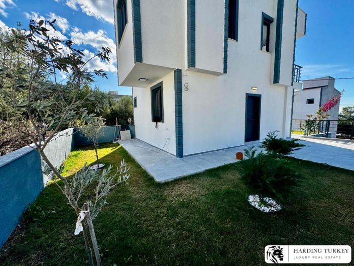 Image No.7-3 Bed Semi-Detached for sale