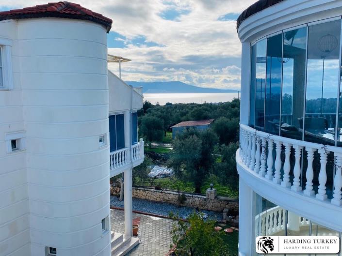 Image No.10-3 Bed Duplex for sale