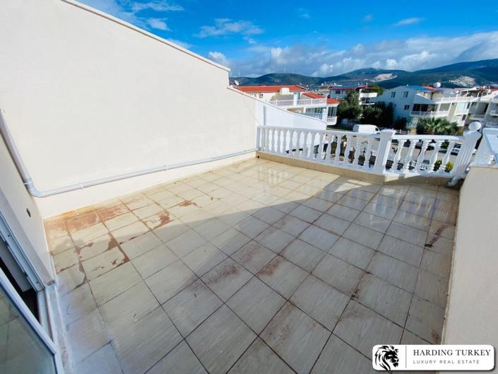 Image No.17-3 Bed Duplex for sale