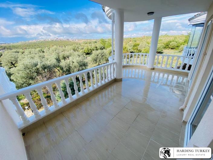 Image No.21-3 Bed Duplex for sale