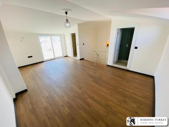 Image No.23-3 Bed Duplex for sale