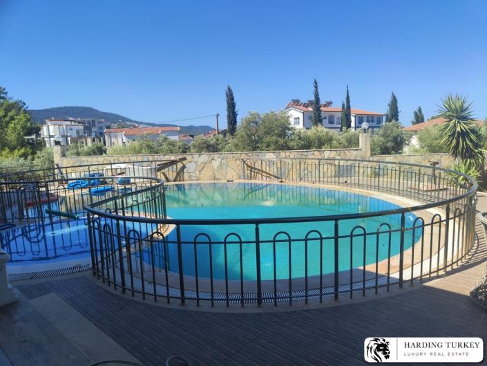 Image No.4-5 Bed Villa / Detached for sale