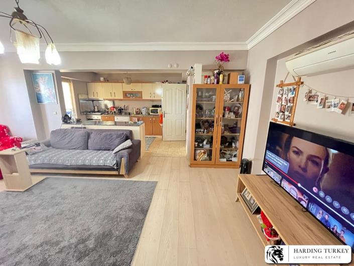 Image No.3-Appartement de 2 chambres à vendre à Altinkum