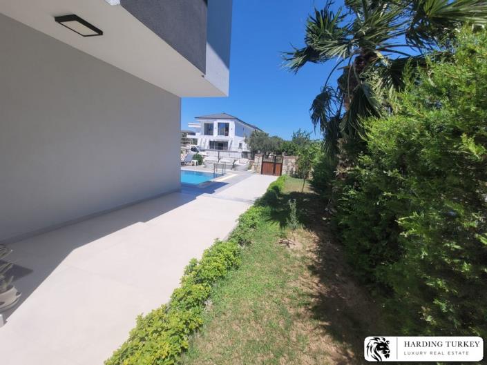 Image No.42-Villa / Détaché de 4 chambres à vendre à Altinkum