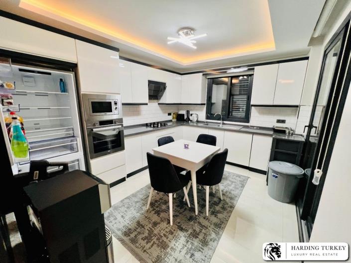 Image No.4-4 Bed Villa / Detached for sale