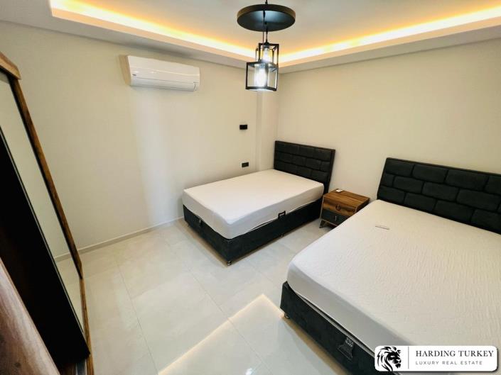 Image No.10-4 Bed Villa / Detached for sale