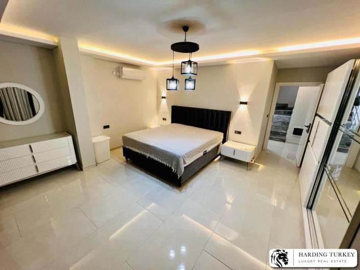 Image No.16-4 Bed Villa / Detached for sale