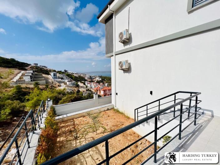 Image No.31-4 Bed Villa / Detached for sale