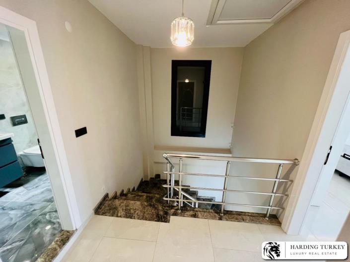 Image No.33-4 Bed Villa / Detached for sale