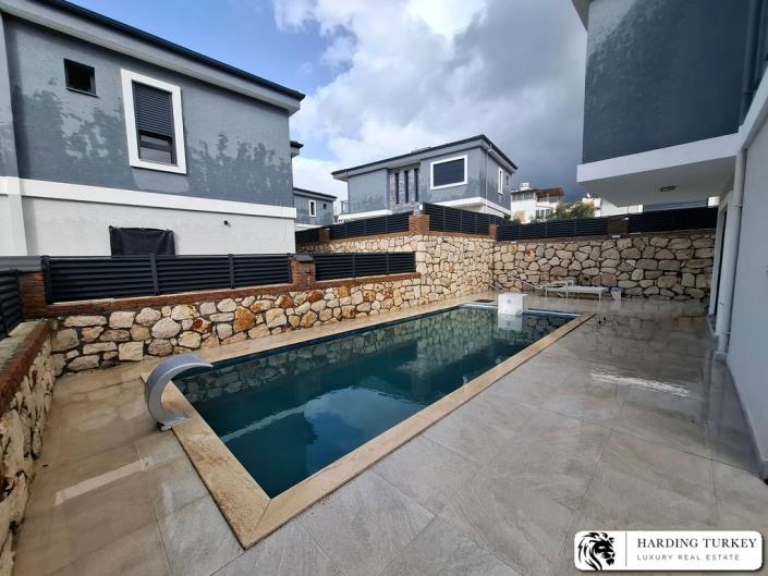 Image No.5-3 Bed Villa / Detached for sale