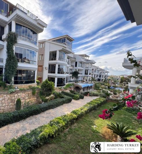 Image No.14-3 Bed Duplex for sale