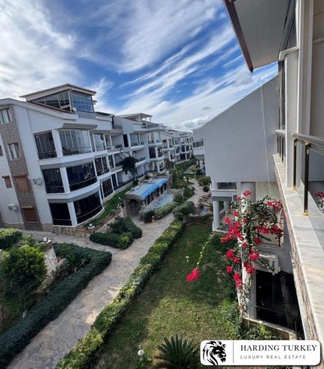 Image No.21-3 Bed Duplex for sale