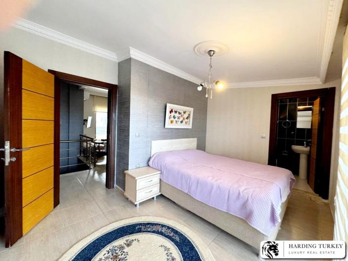 Image No.30-3 Bed Duplex for sale